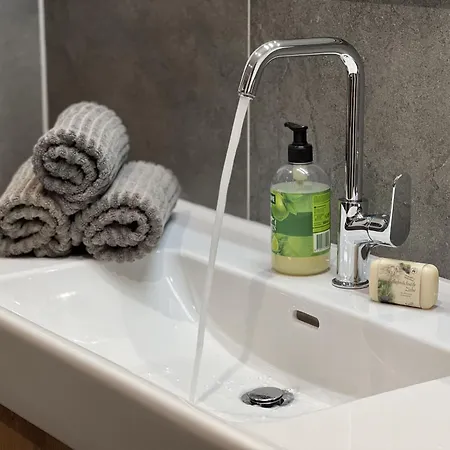 דירה Eulennest Ruhiges Am Millstaetter Mit Garten-bergblick & Sauna - סיבודן