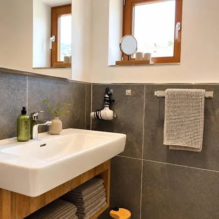 Eulennest - In Am Millstaetter Mit Bergblick & Sauna * Seeboden
