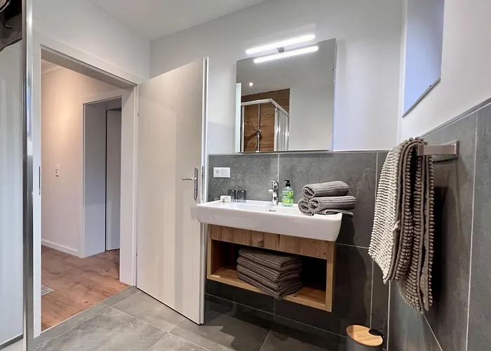 Eulennest Ruhiges Am Millstaetter Mit Garten-bergblick & Sauna - דירה *